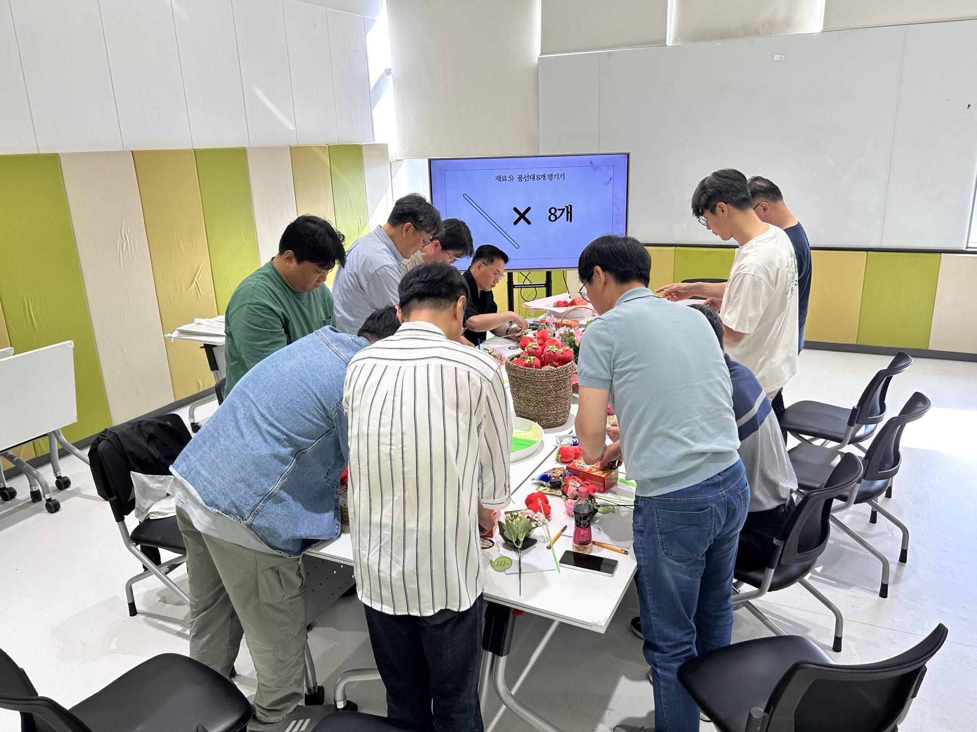 f4393309b6a49.jpg