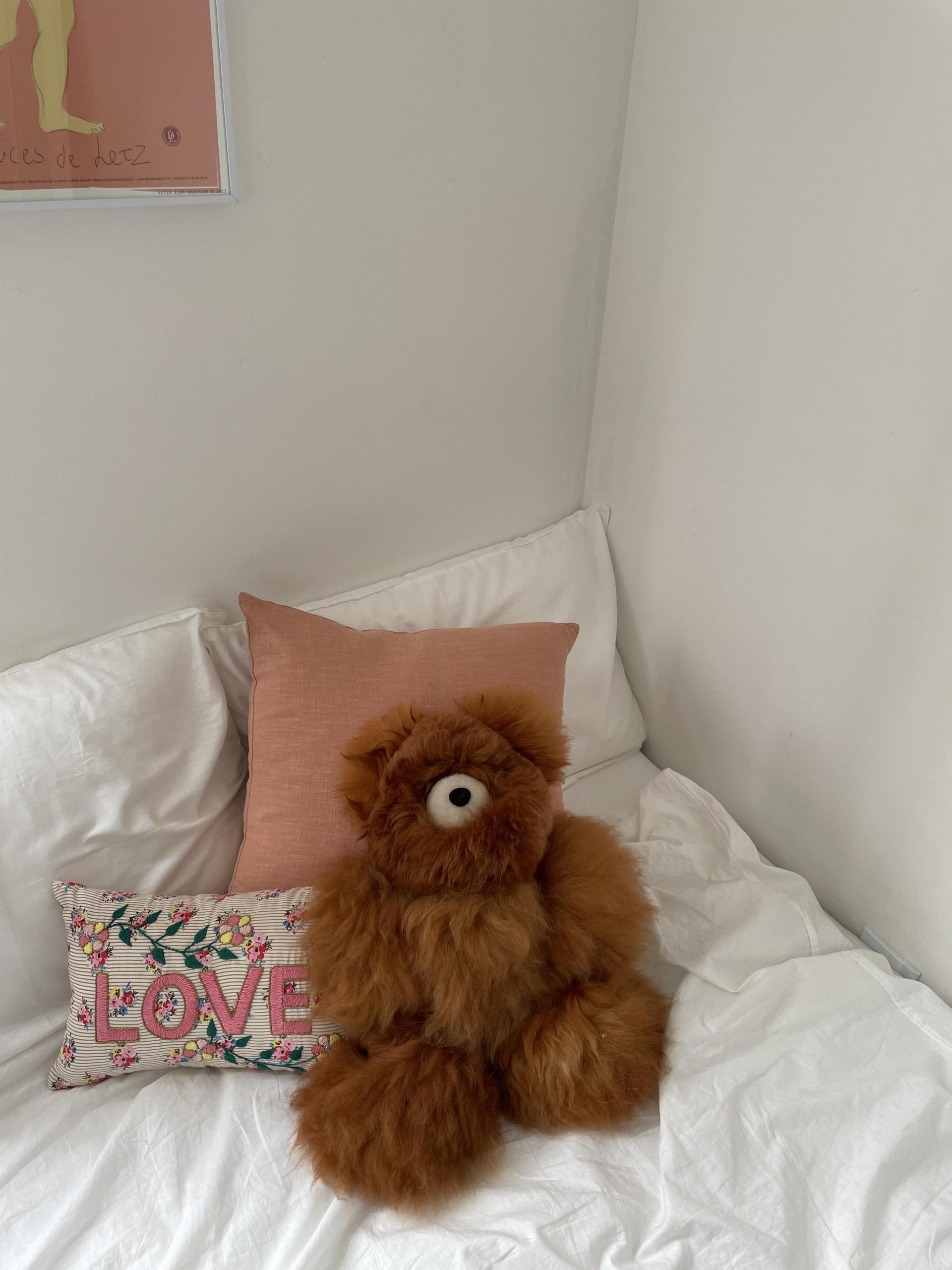 [그레이맨션]Sustainable Alpaca Bear from Peru Medium sixe 알파카 베어 미디움 [W CONCEPT]
