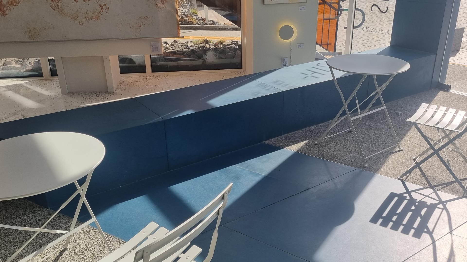 7143cf4fd7d6e.jpg