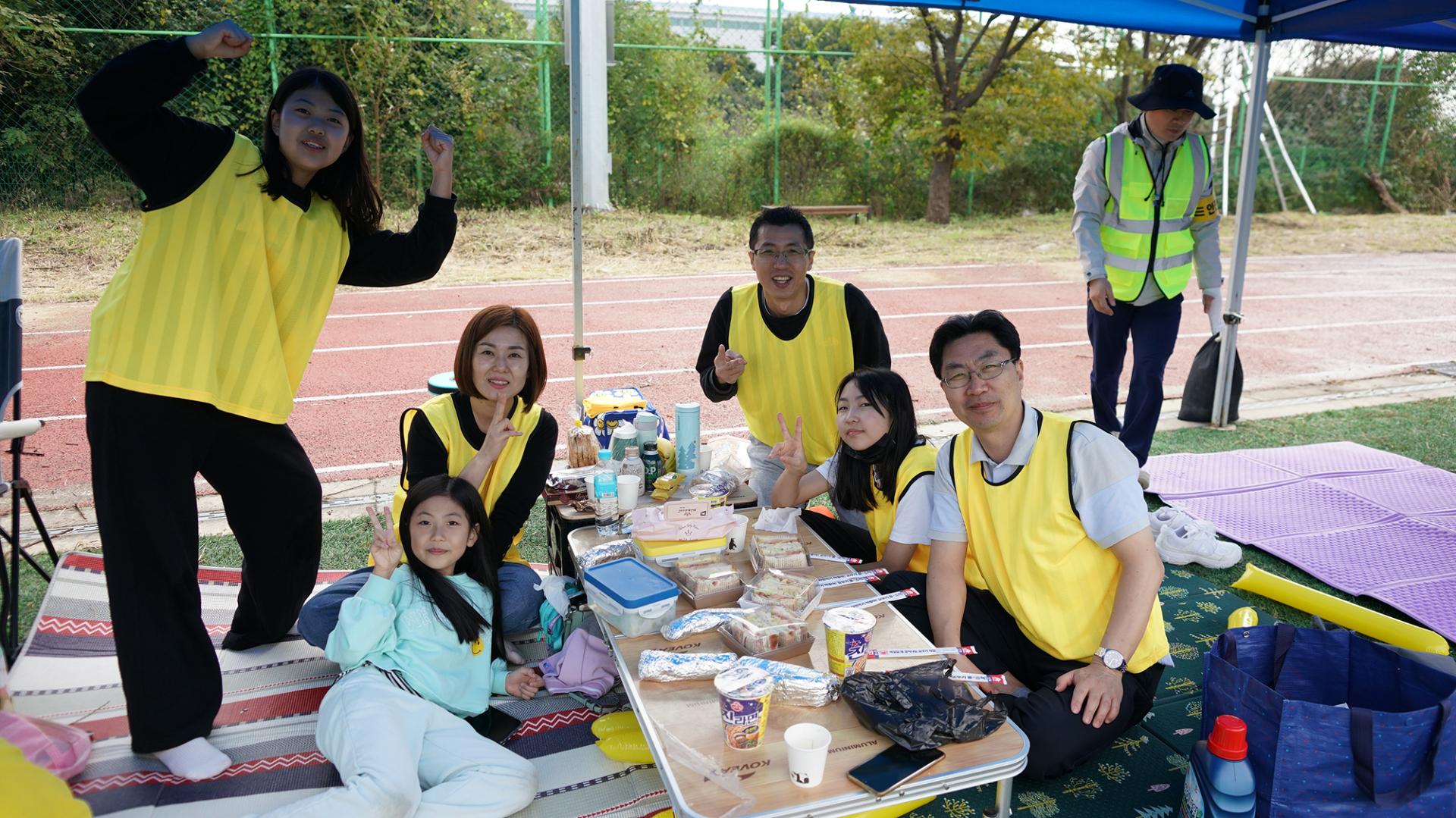 08c4a51b956e9.jpg
