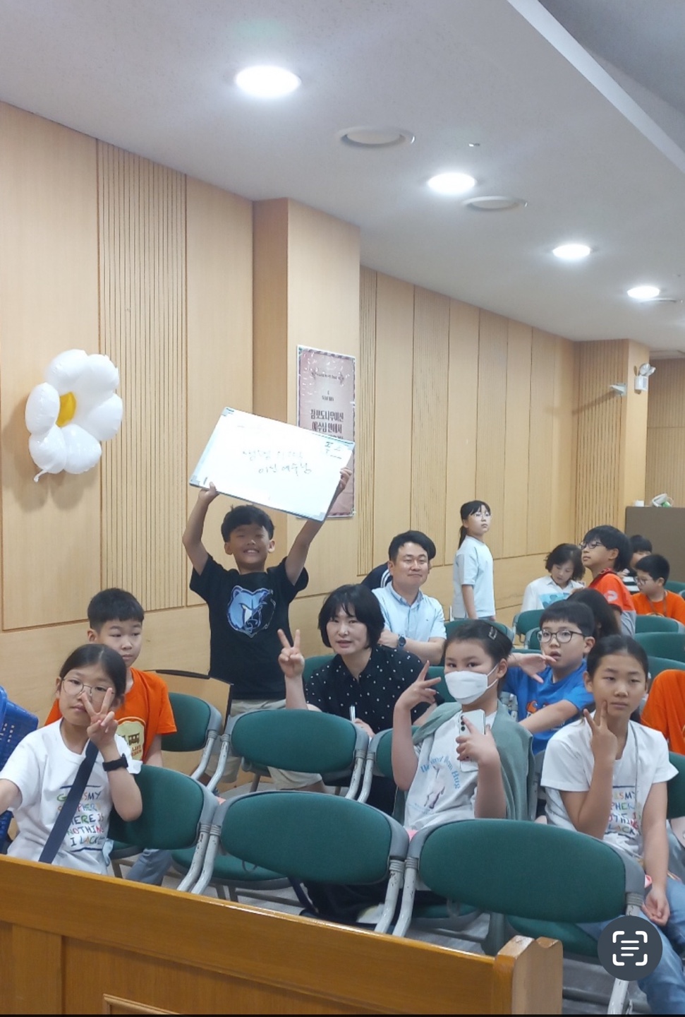 0f57ab9a98840.jpg
