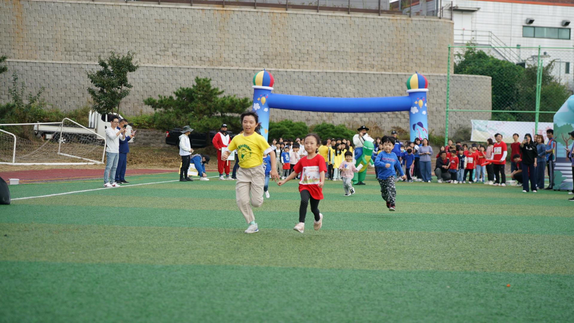 7c24936cc1ac0.jpg
