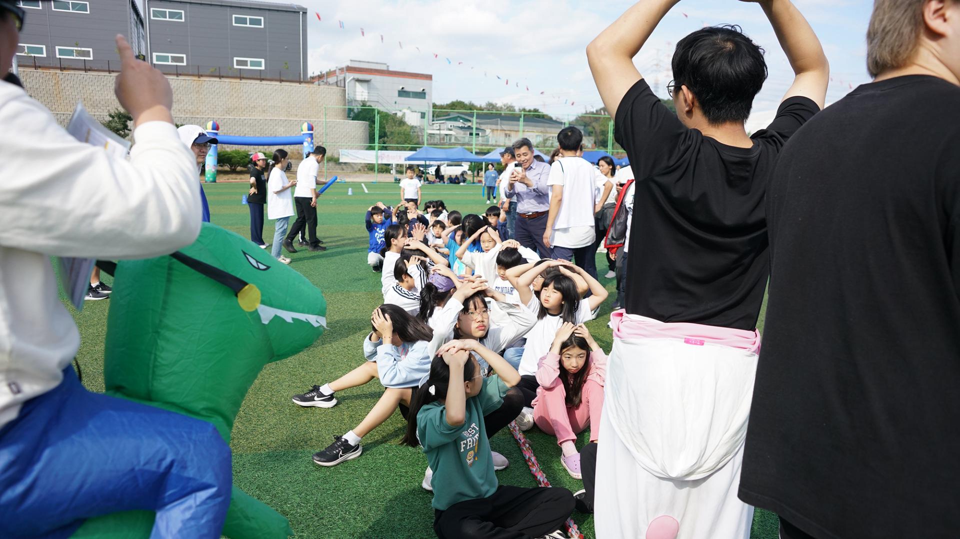 d6e04193c450a.jpg