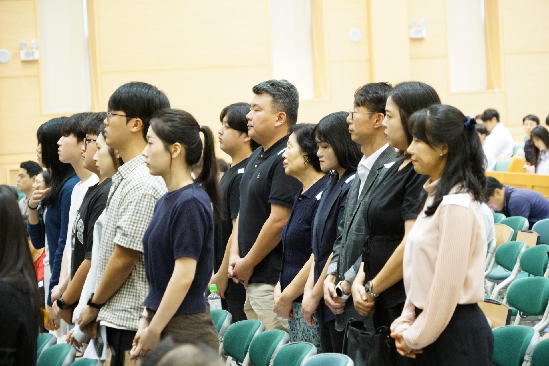 d9085fb012e15.jpg