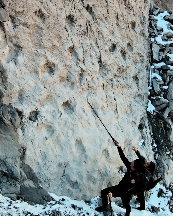 알프스에서 발견된 공룡 발자국 화석 (출처: 연합뉴스)