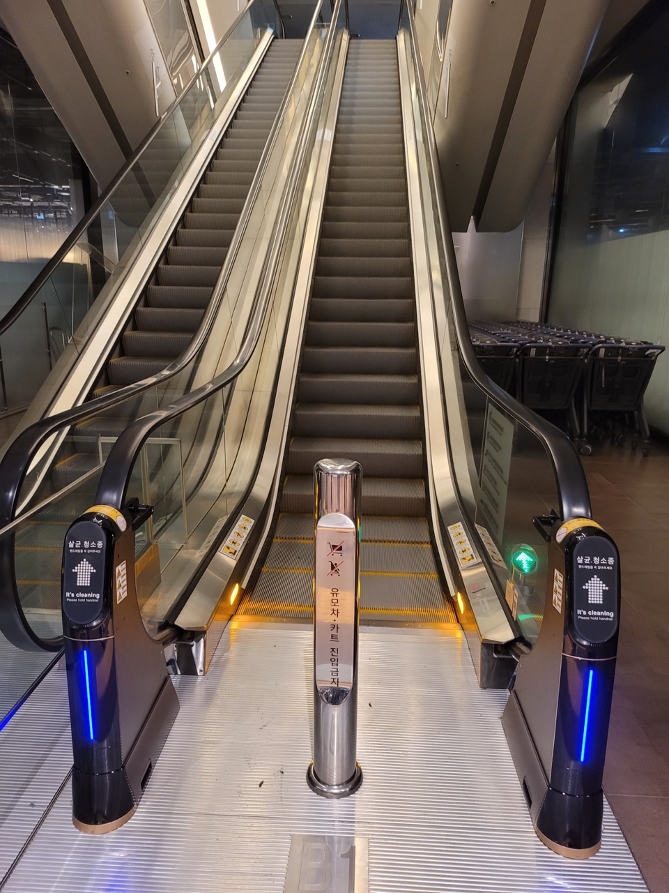 Shinsegae Department Store with WeClean, an escalator handrail sterilization, disinfection cleaner, 4