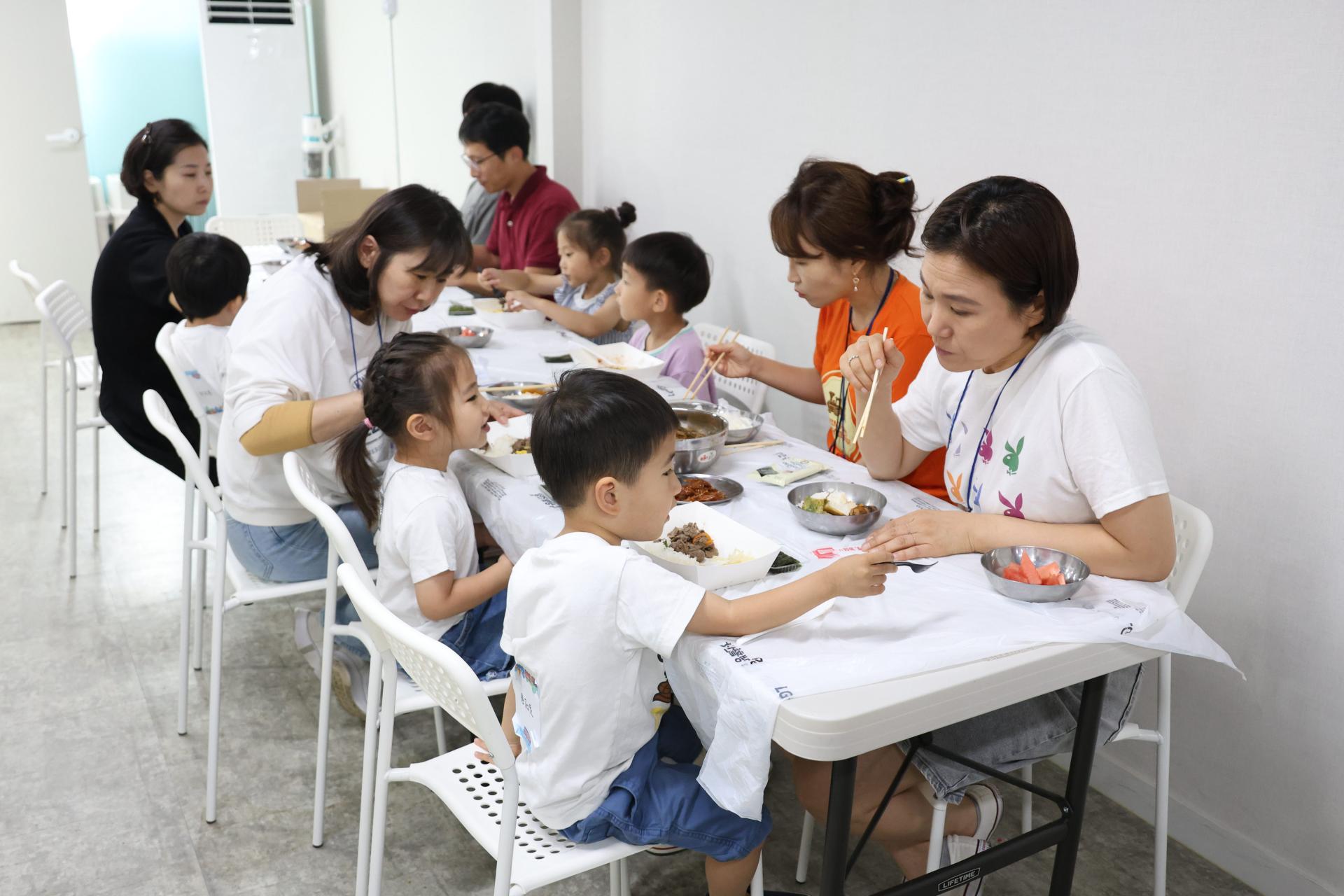 d5fb20493ea6d.jpg