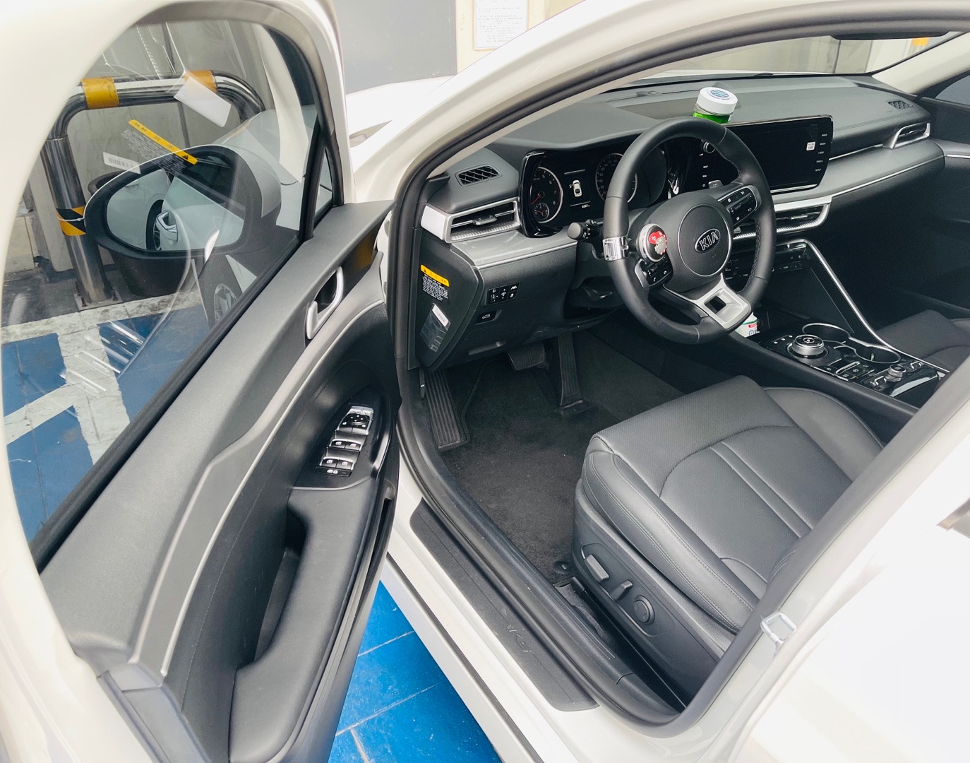 a1e6d233e652d.jpg