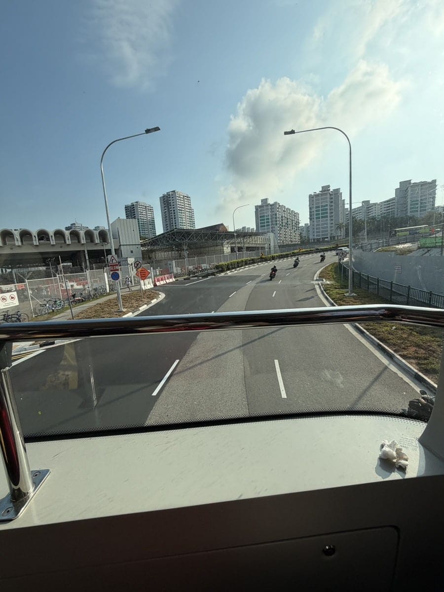 d302e30d51ce6.jpg