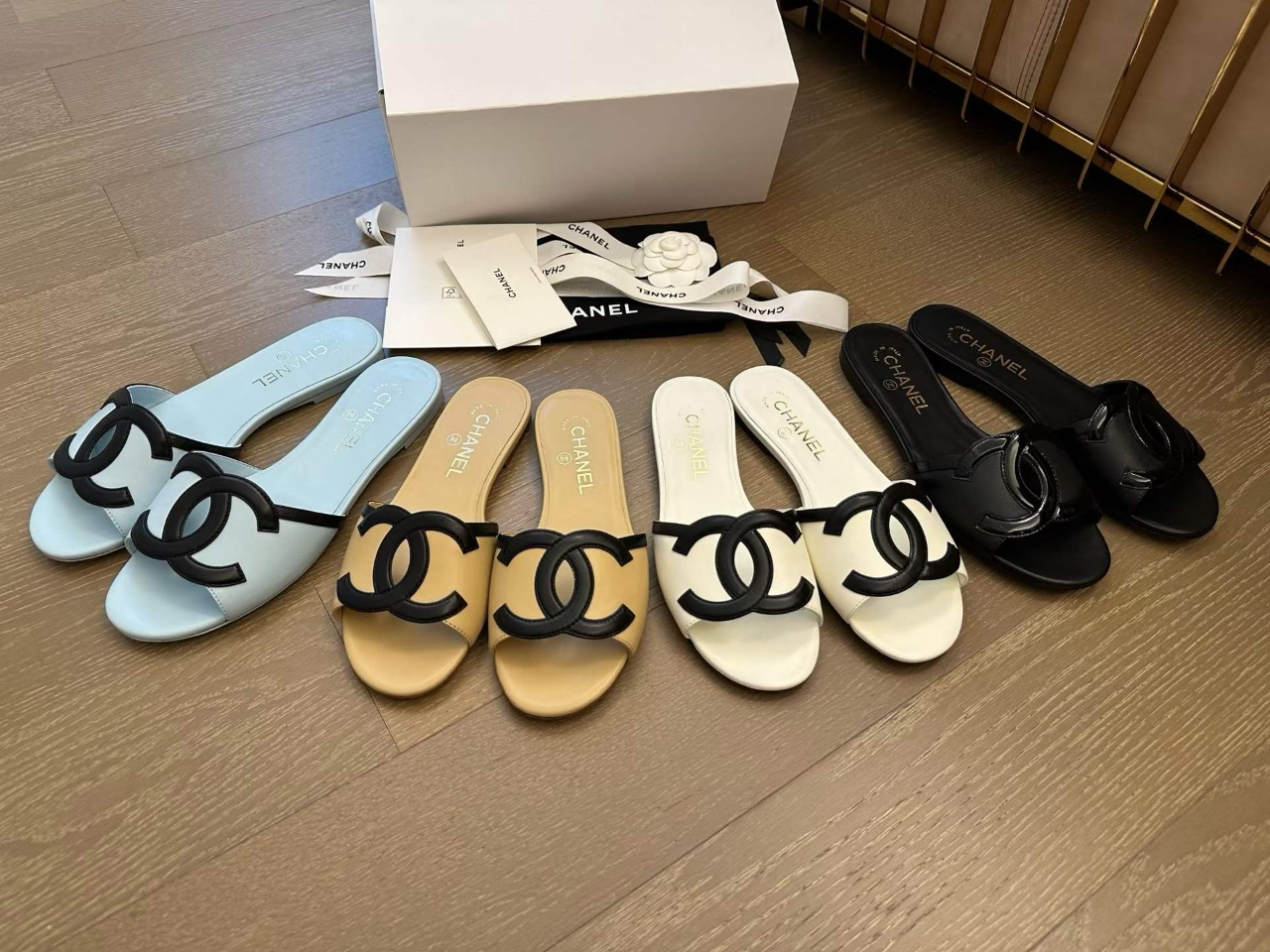 샤넬 26s CC로고 뮬