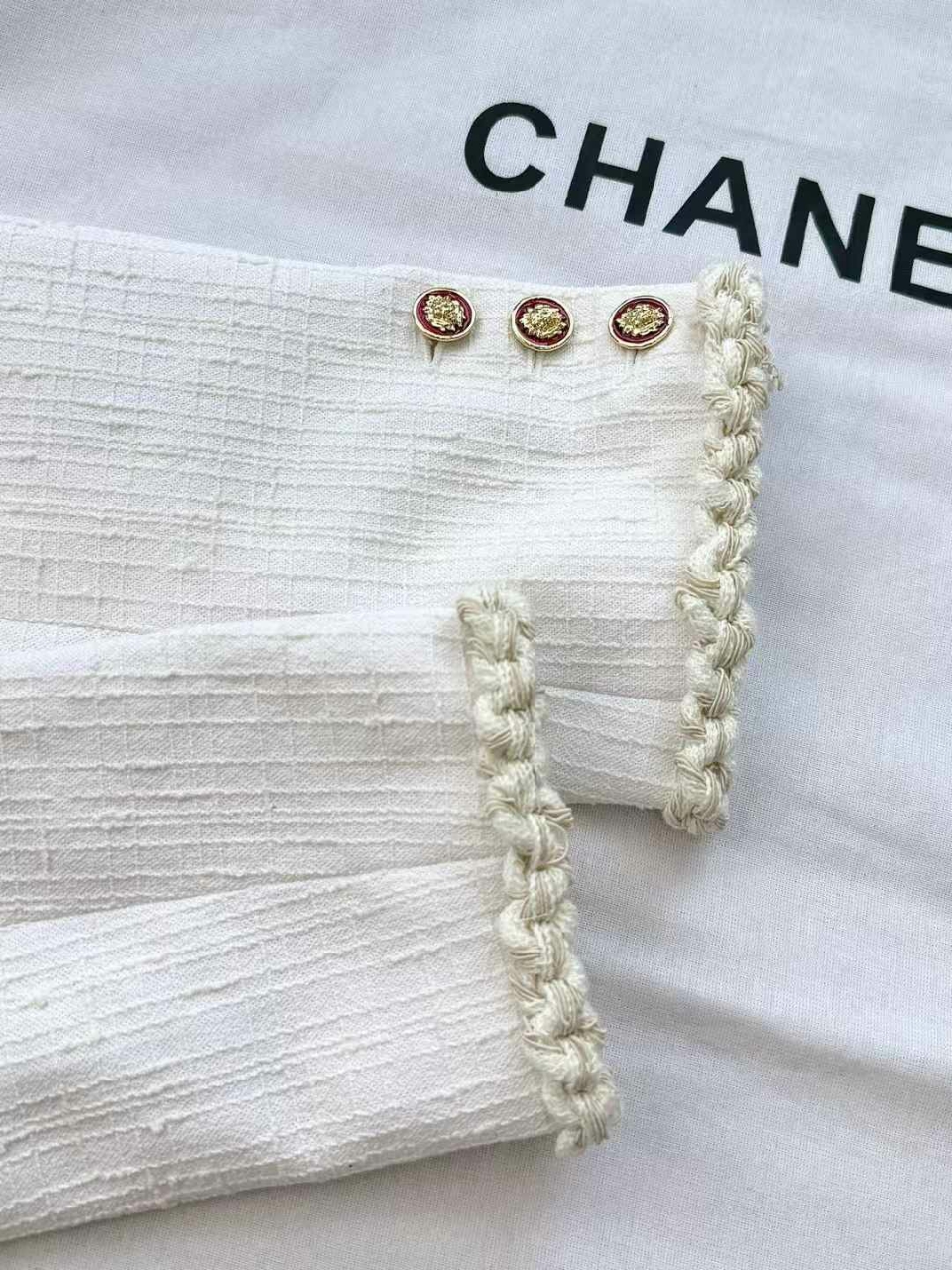 샤넬 트위드 자켓