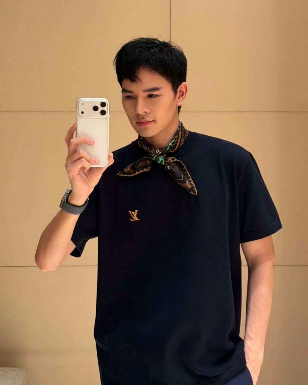 루이비통 LV 코튼 반팔 니트