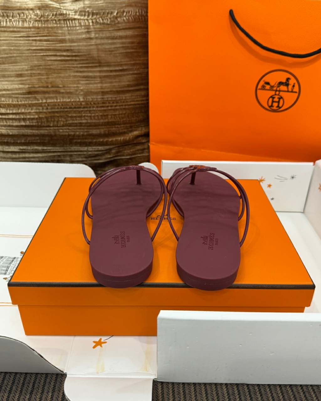 에르메스 Mykonos 샌들