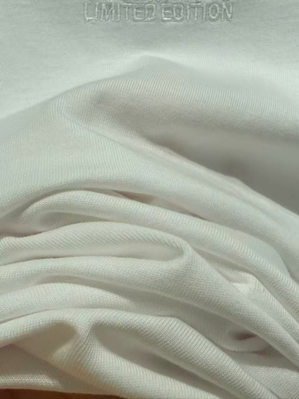 베트멍 로고 자수 티셔츠