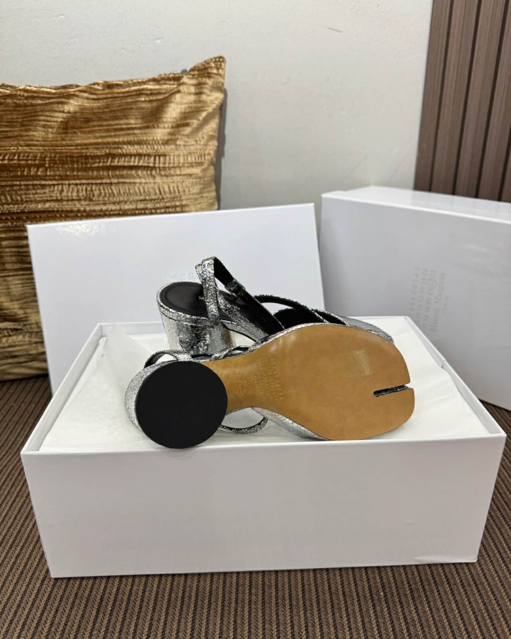 메종마르지엘라 타비 펌프스