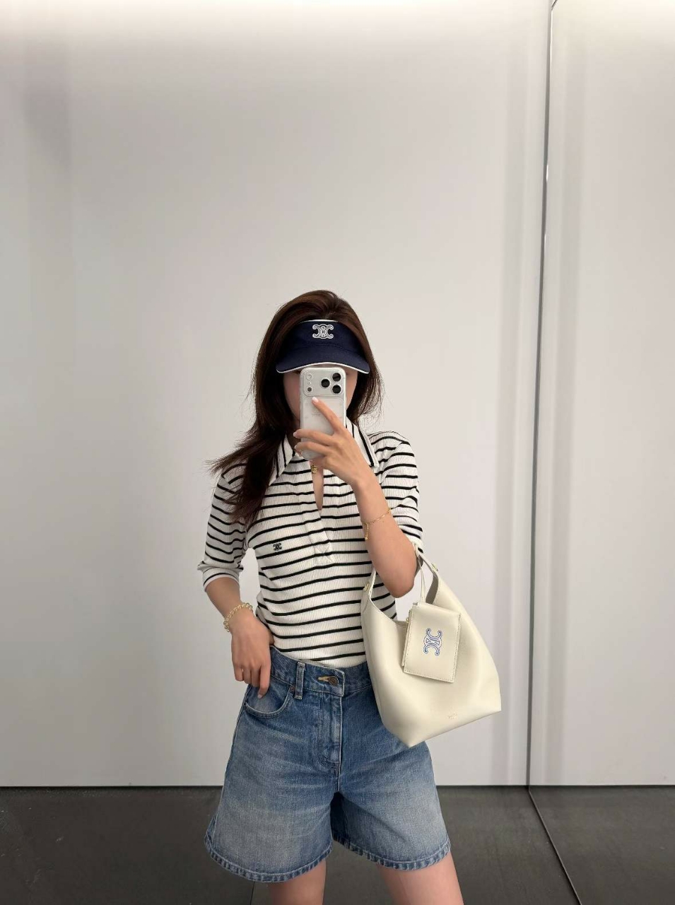 셀린느 트리옹프 자수 스트라이프 코튼 실크 폴로셔츠