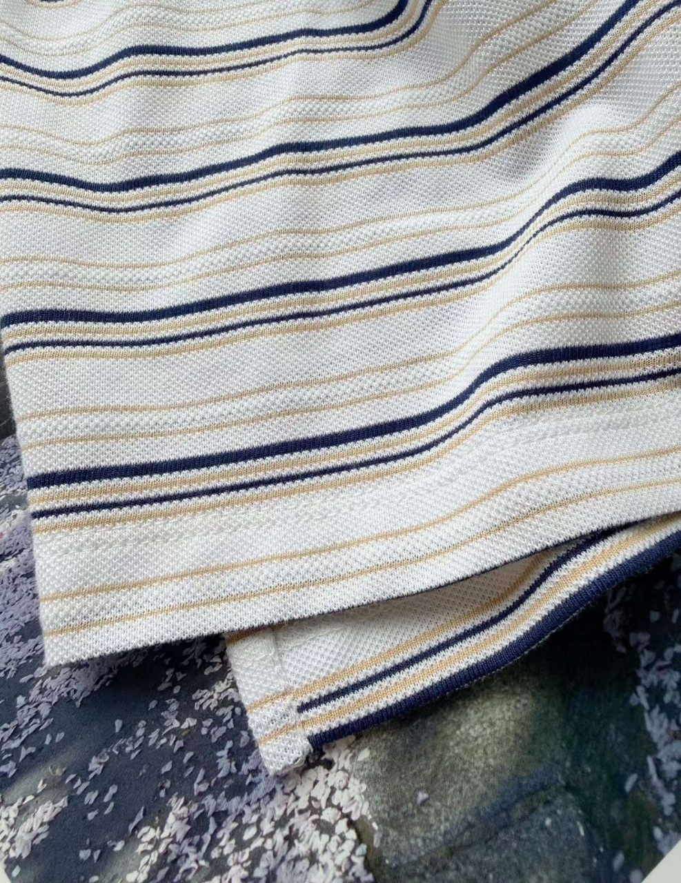 프라다 스트라이프 자수 폴로 셔츠