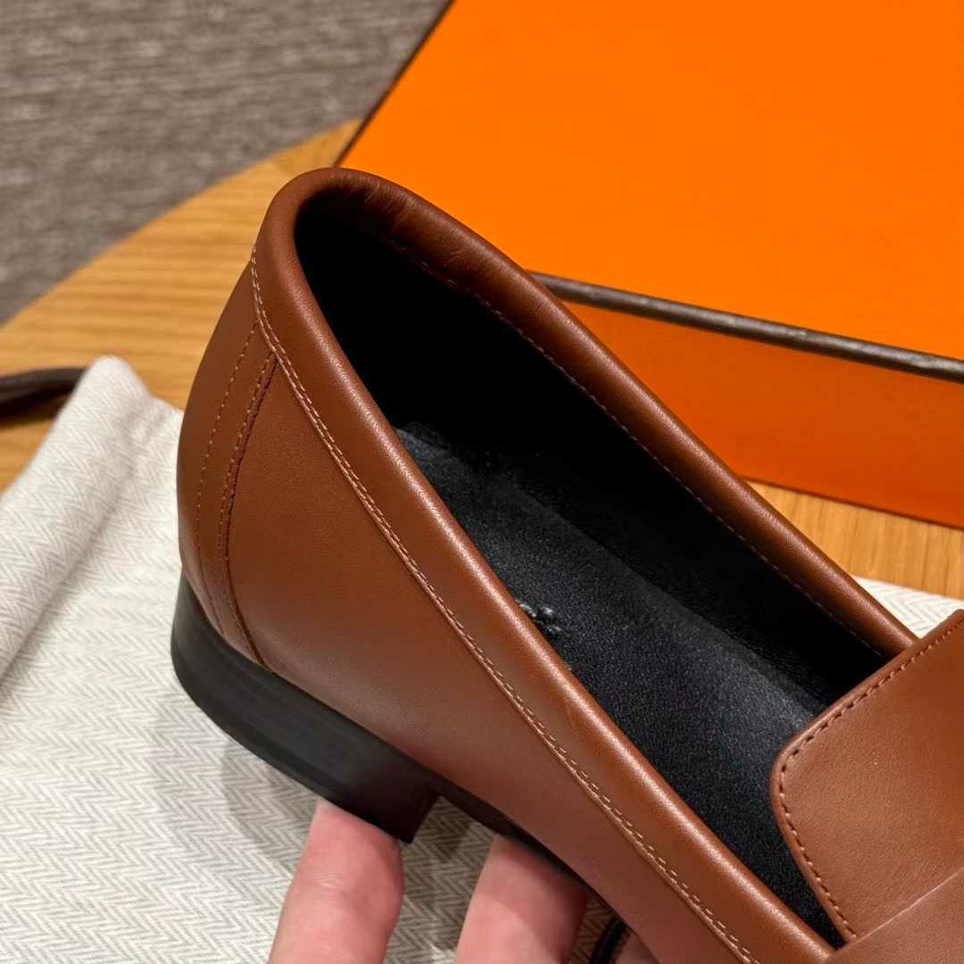 에르메스 파리 로퍼