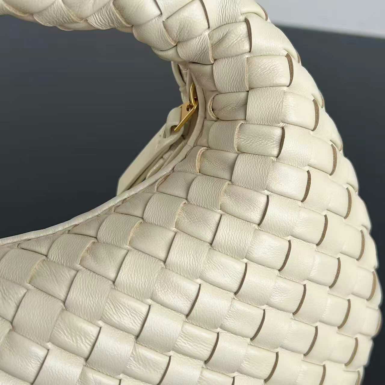 보테가베네타 베이비 베네타 백
