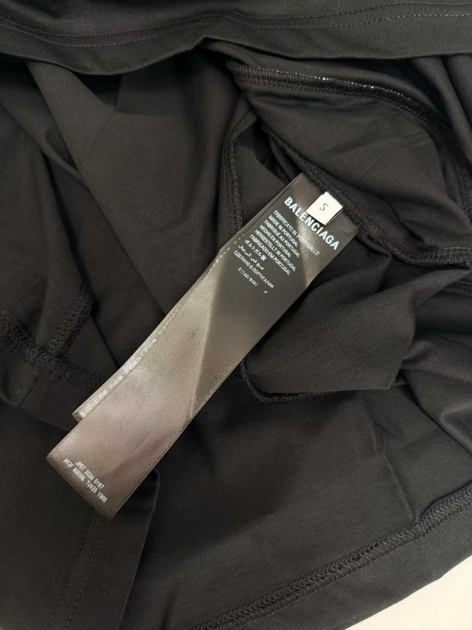 발렌시아가 레이디 인 쉐이드 오버사이즈 티셔츠