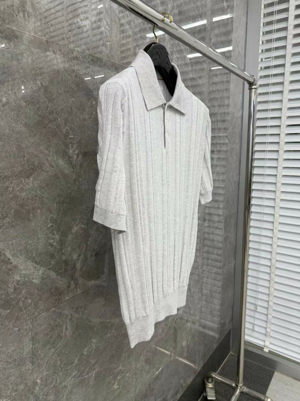 브루넬로쿠치넬리 코튼 자카드 스트라이프 니트 폴로 셔츠
