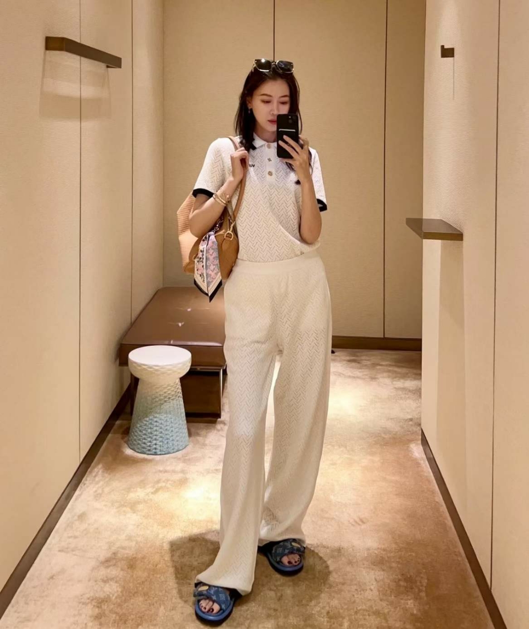 루이비통 포인텔 폴로 셔츠 . 팬츠 셋업