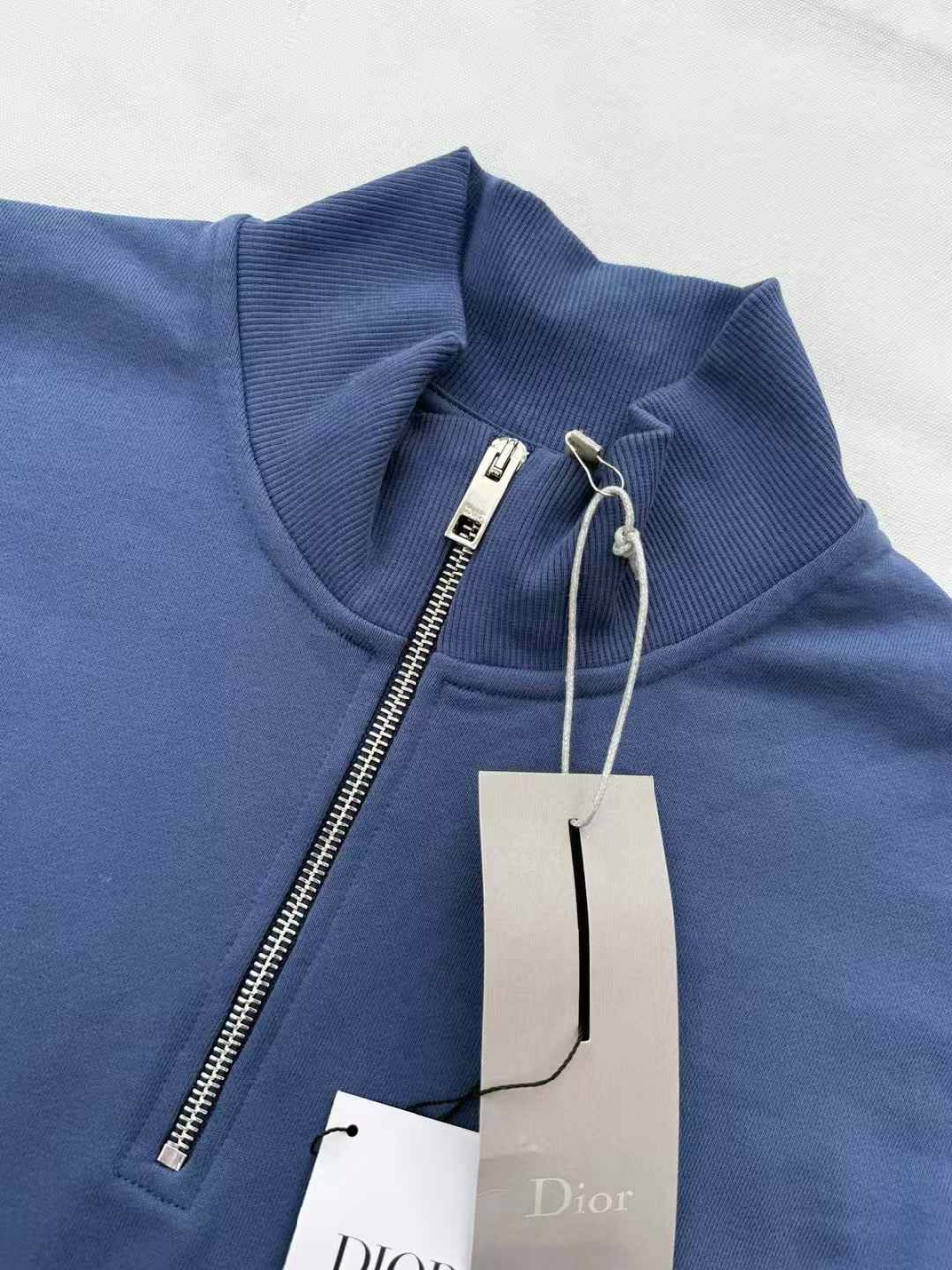디올 하프 집업 자수 스웨트 셔츠