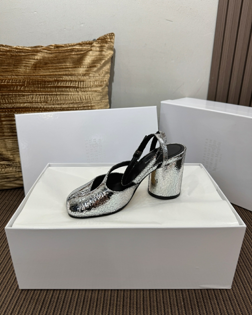 메종마르지엘라 타비 펌프스