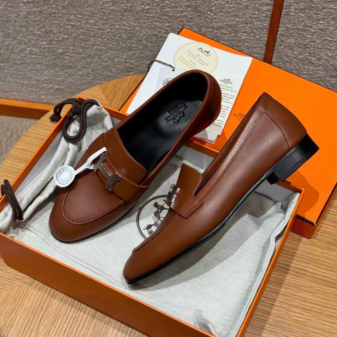 에르메스 파리 로퍼