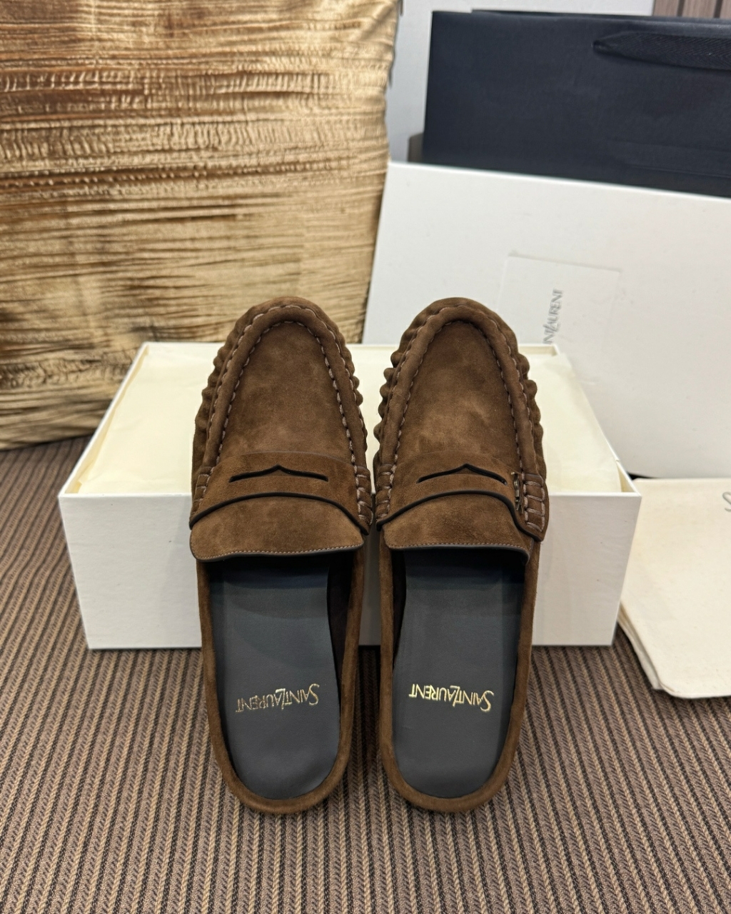 생로랑 LE LOAFER 뮬