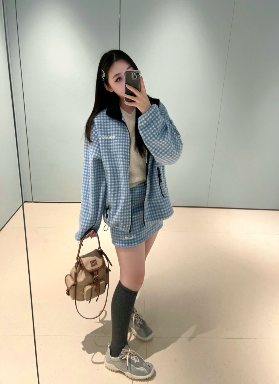 미우미우 버블 테크니컬 스니커즈