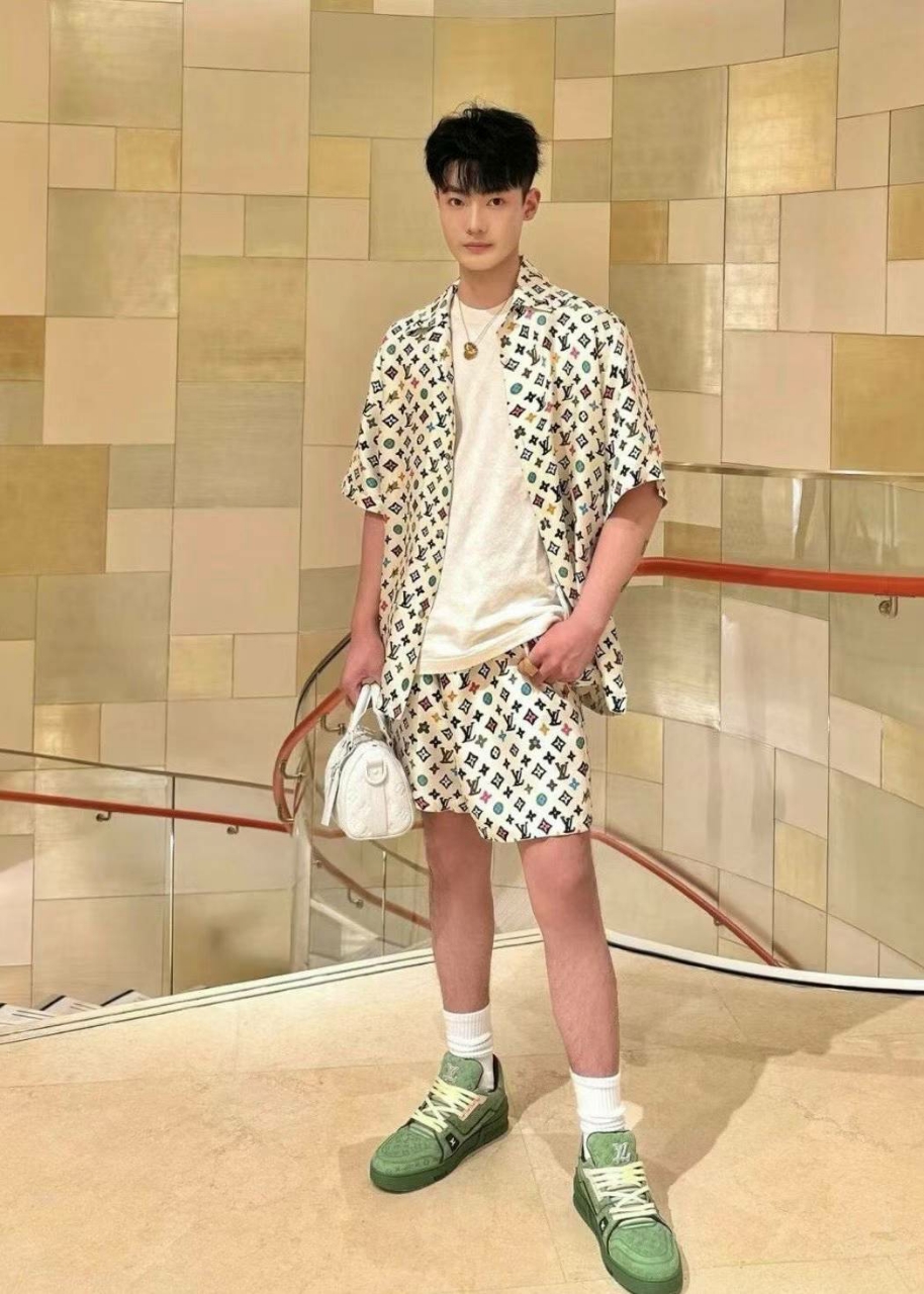 루이비통 모노그램 코튼 티셔츠
