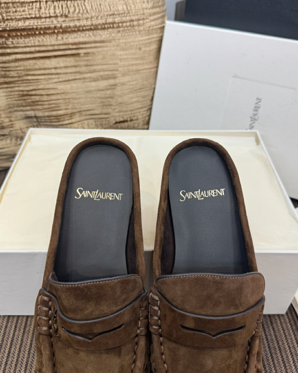 생로랑 LE LOAFER 뮬