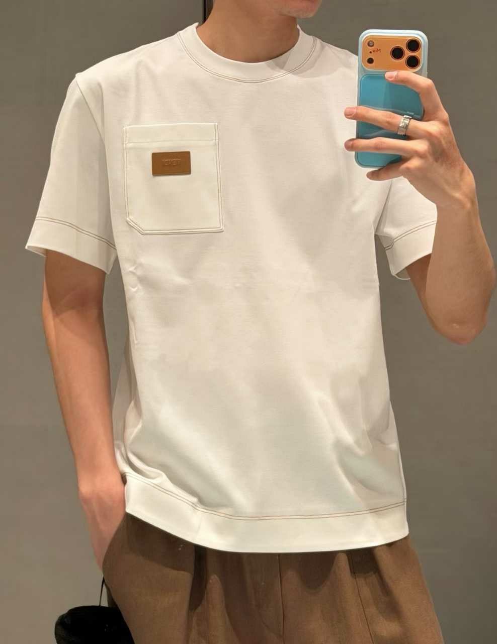 펜디 코튼 레귤러 핏 크루넥 티셔츠