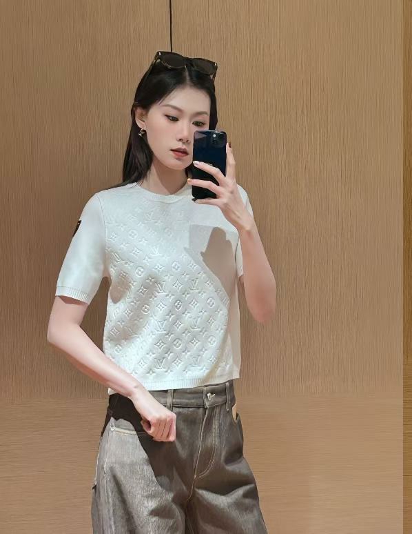 루이비통 모노그램 자카드 반팔 니트