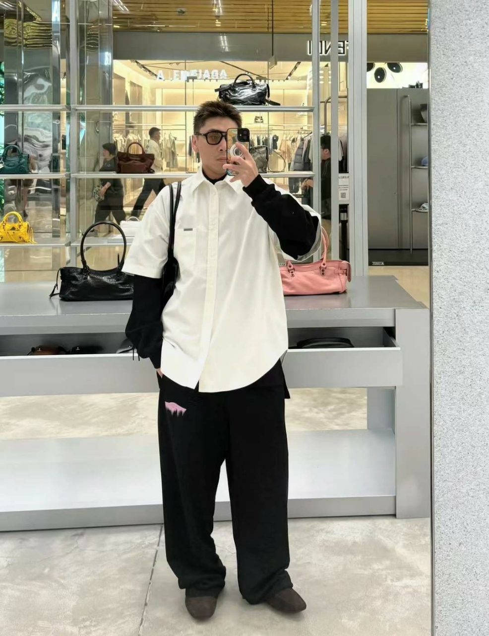 발렌시아가 워크웨어 반팔 셔츠