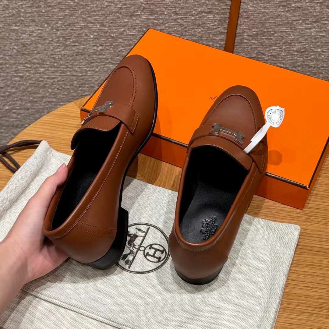 에르메스 파리 로퍼