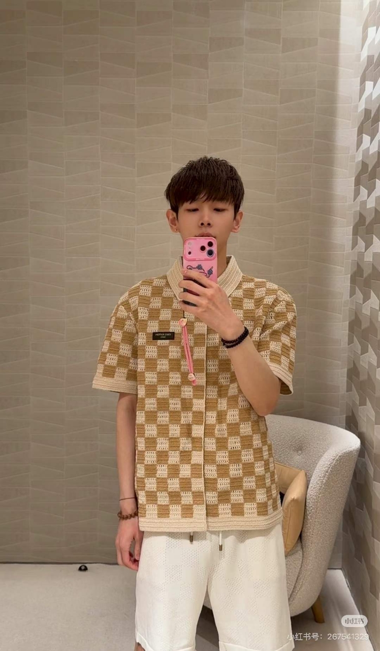 루이비통 다미에 코튼 니트 가디건