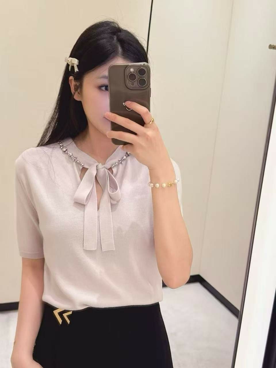 발렌티노 자수 리본 울 스웨터
