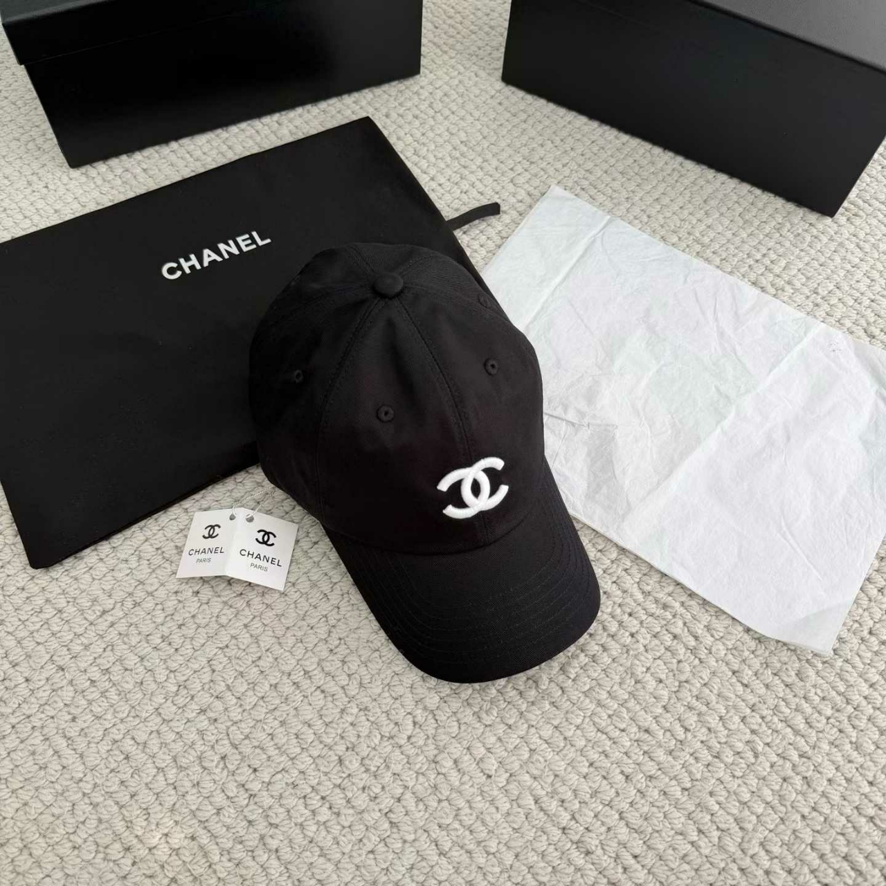 샤넬 CC로고 볼캡