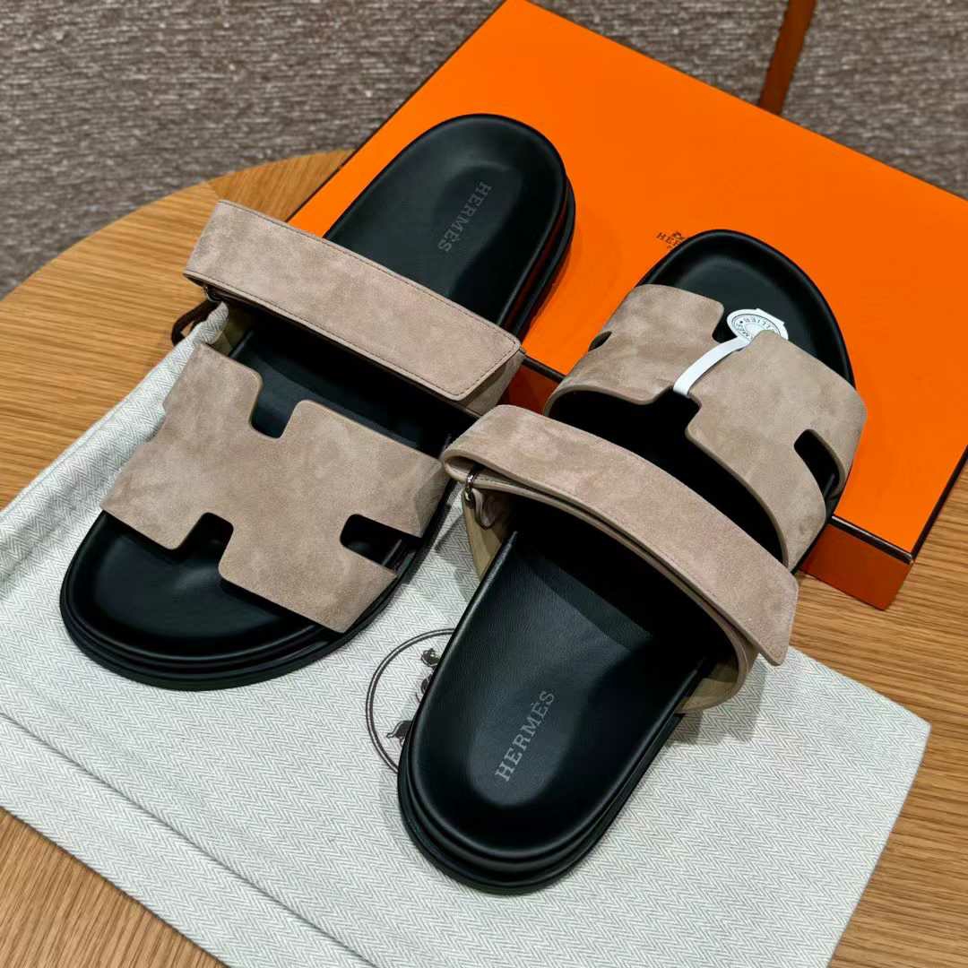 에르메스 남성 시프레 샌들