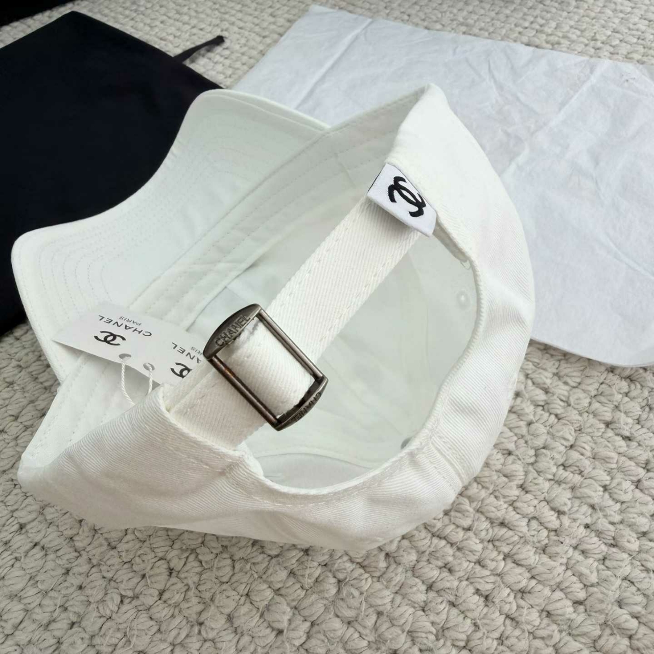 샤넬 CC로고 볼캡