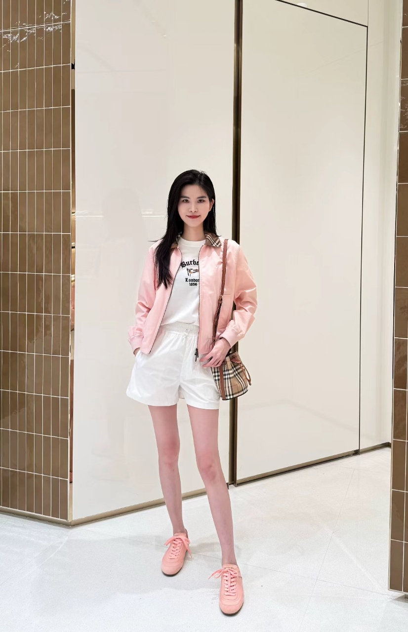 버버리 체크 카라 자켓