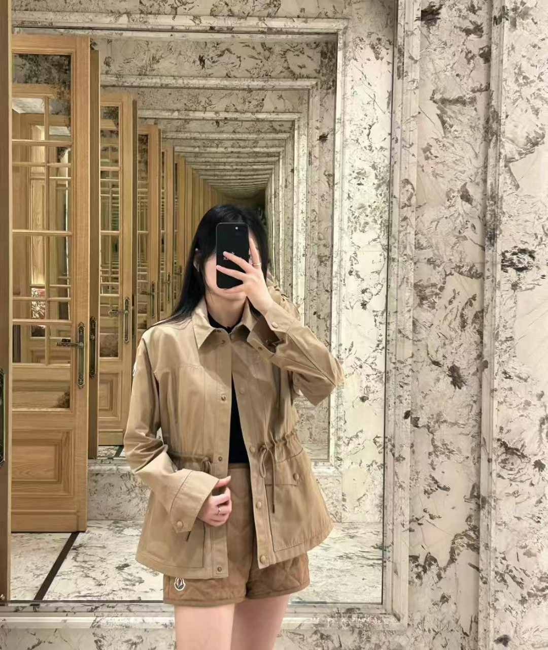 몽클레어 Saulon 바람막이