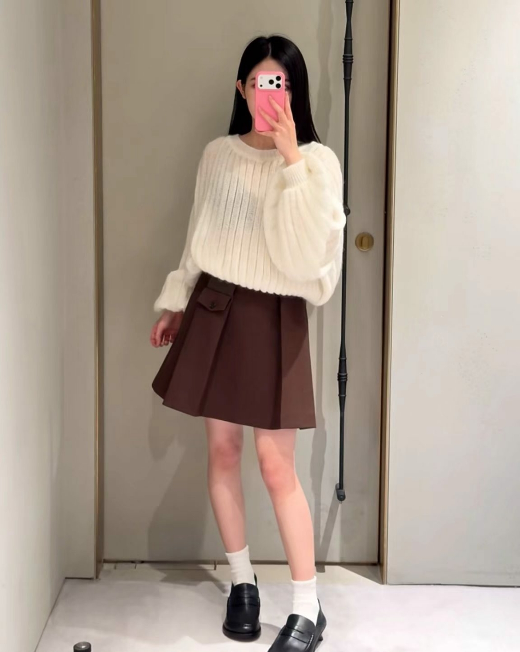 로에베 울 자켓 스커트 셋업