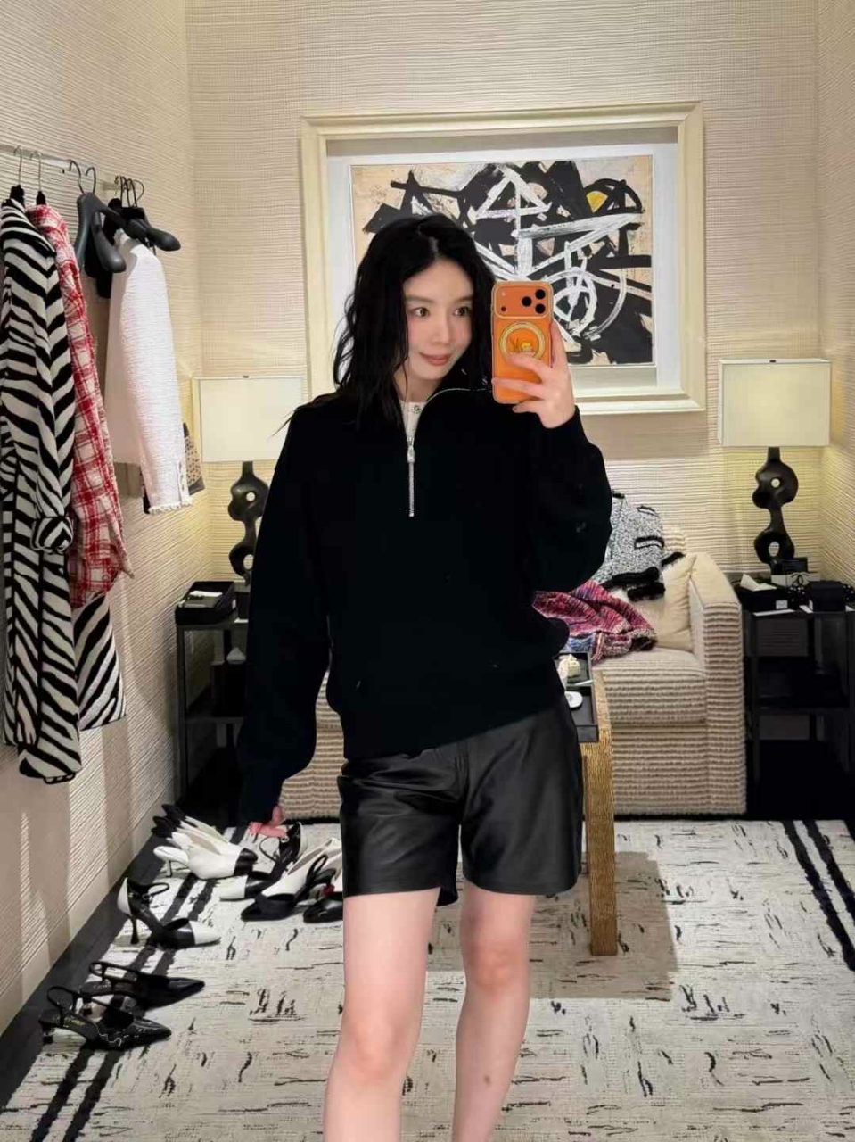 샤넬 하프 집업 터틀넥 스웨터