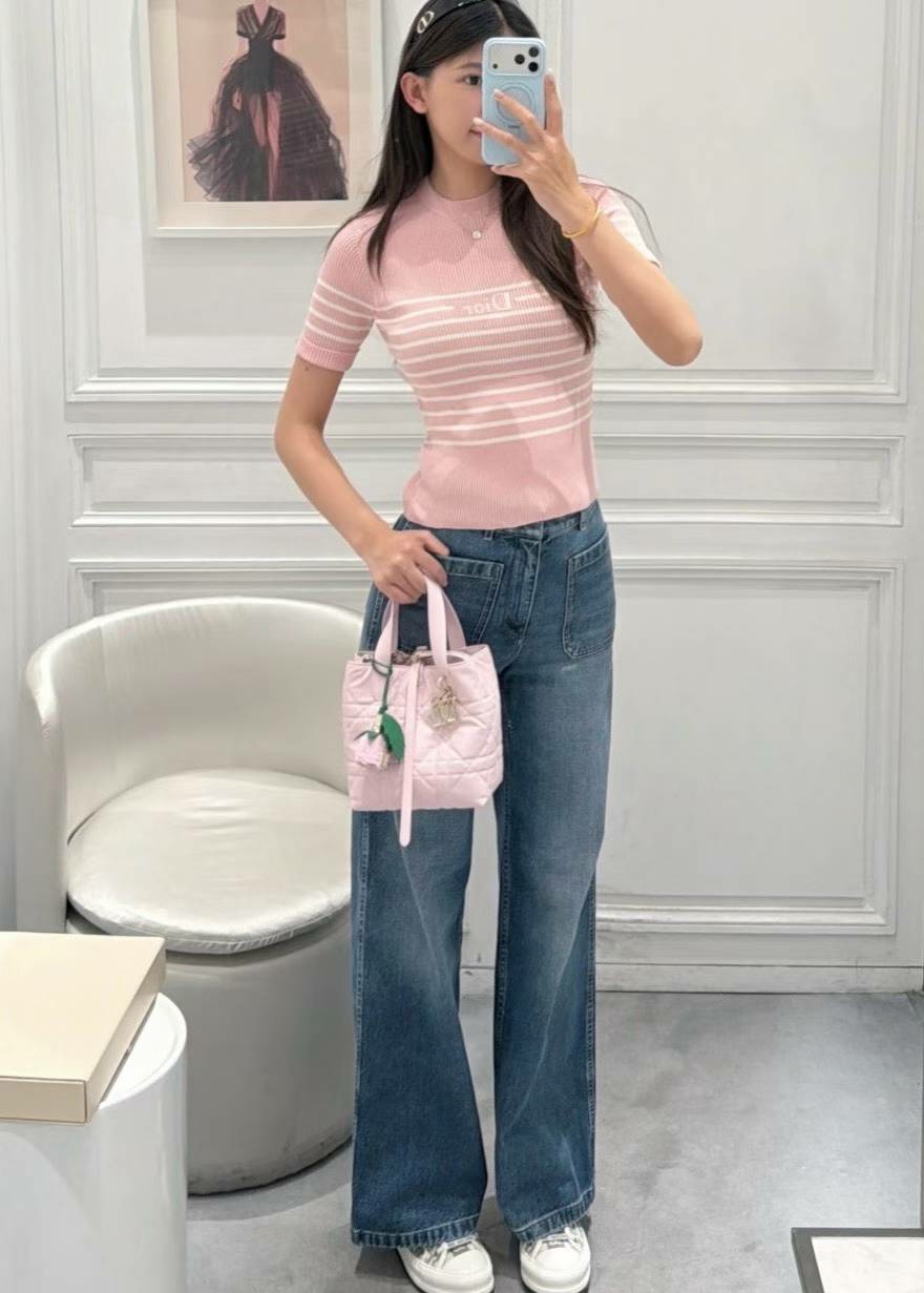 디올 리비에라 피티드 반팔 스웨터
