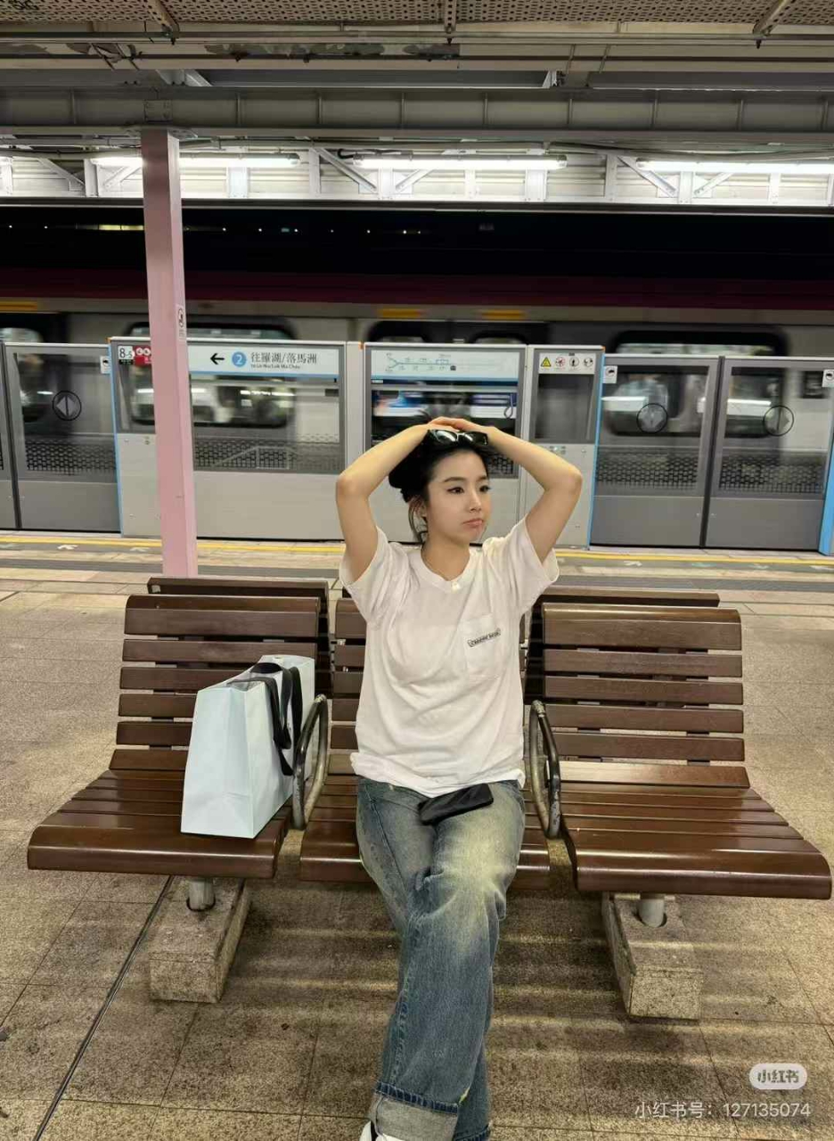 크롬하츠 레터링 포켓 티셔츠
