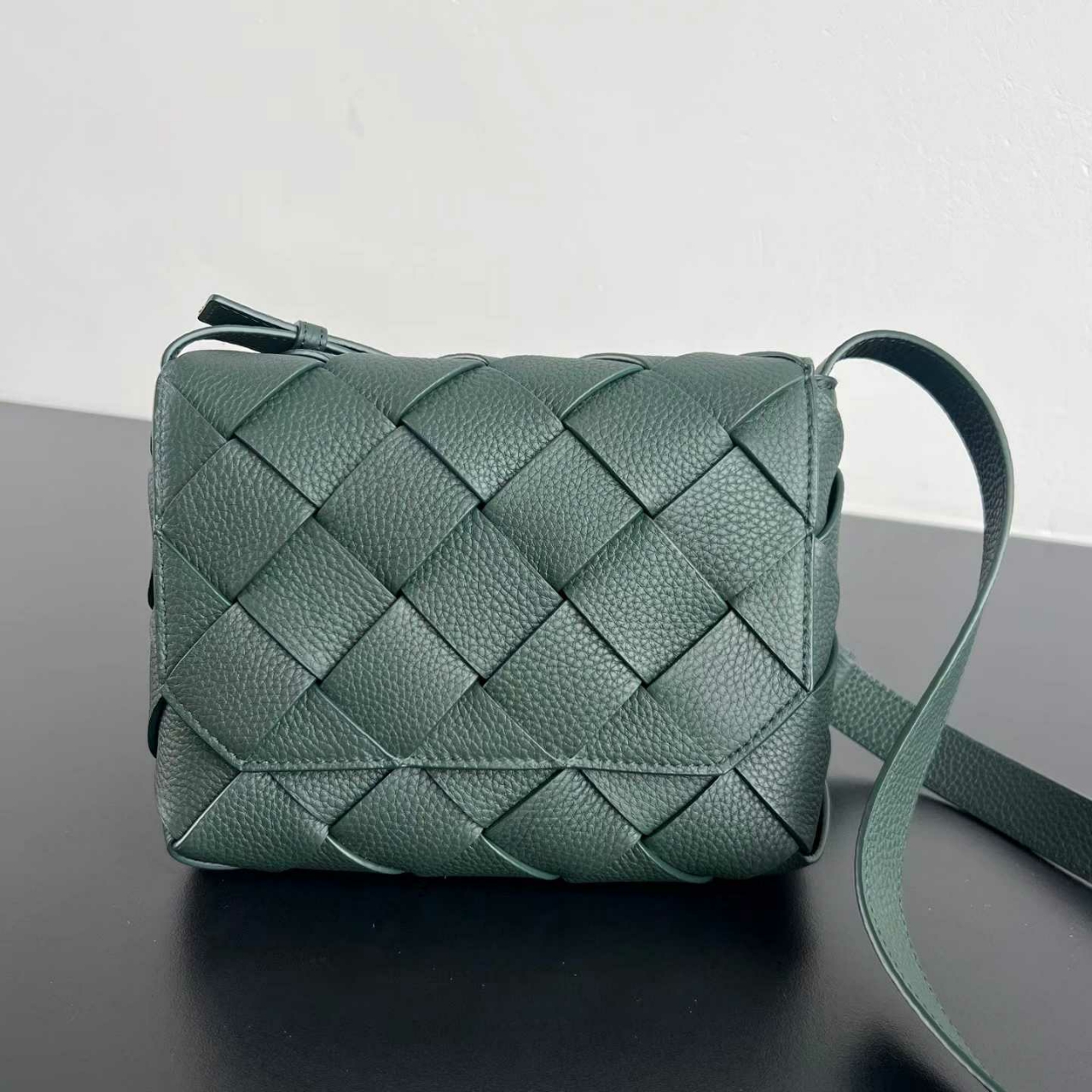 보테가베네타 디아고 크로스 백