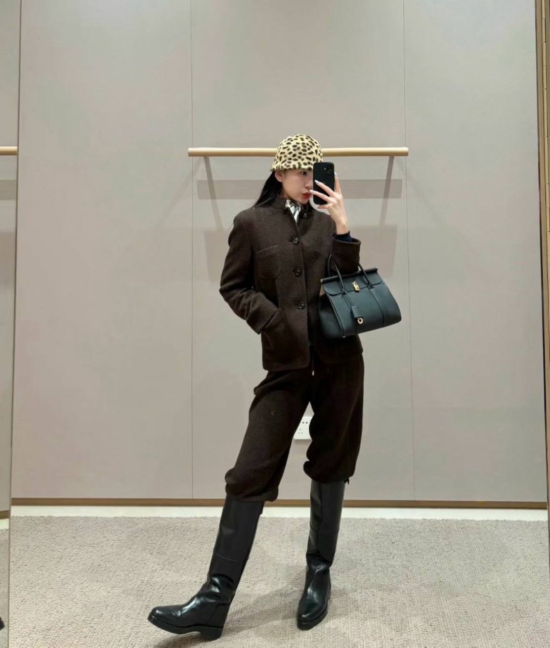 로로피아나 레더 부츠